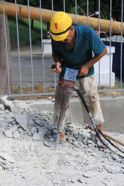 Гидравлический отбойный молоток HYCON HH23